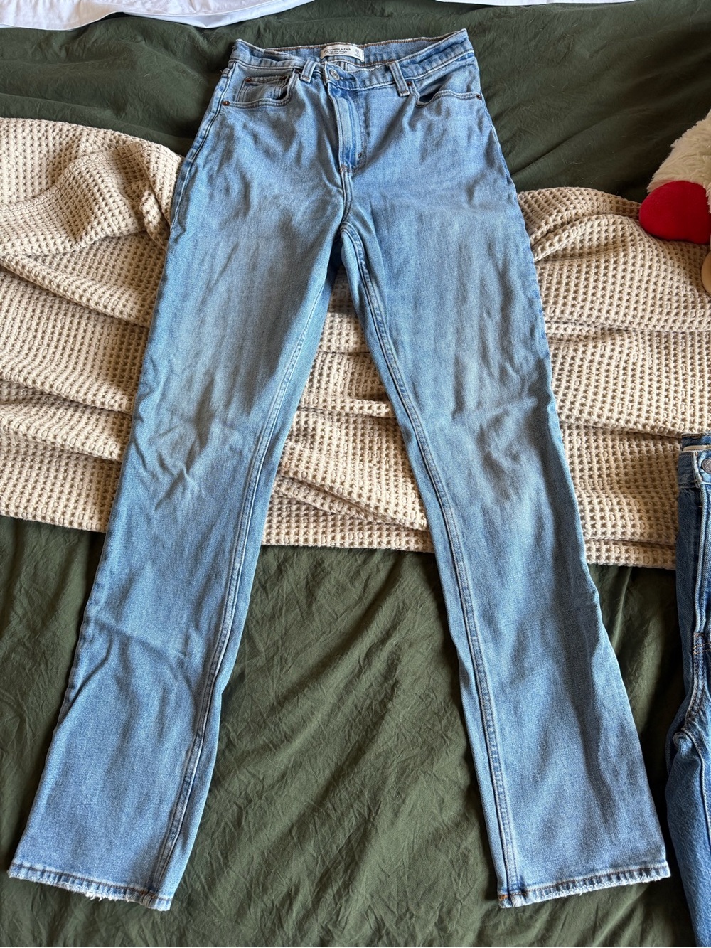 Abercrombie & Fitch Light Blue Straight-Leg Women’s Jeans